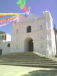 Iglesia Católica de San Pablo La Laguna.jpeg