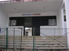 Escuela primaria Lethi Rieng.jpg