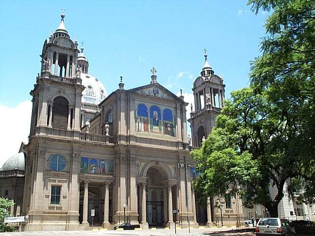 Archivo:Portoalegrecatedral11.jpg
