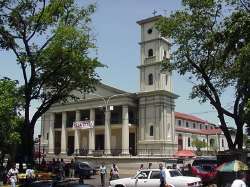 Archivo:Catedral de Cumaná.jpg