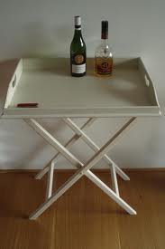 Archivo:Bandeja mayordomo.jpeg