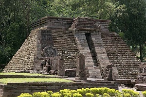 Candi Sukuh, Java.jpg