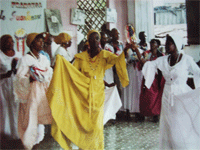 Tumba francesa guantánamo.gif