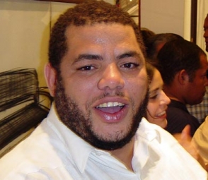 Archivo:Alexis Leyva.jpeg