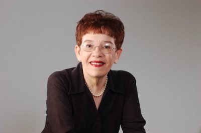 Archivo:Jeannet Miller.jpeg