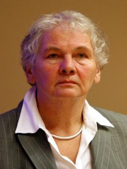 Archivo:Cristiane Nusslein.jpeg