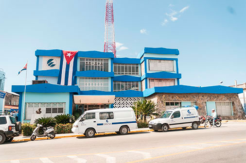 Archivo:Portada etecsa.jpg