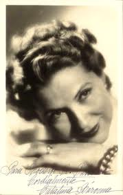 Archivo:Catalina Barcena 2.jpg