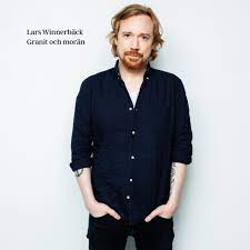 Lars cantante.jpg