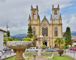Basilica Nuestra Senora de las Nieves Firavitoba.jpg