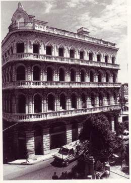 EdificioSerranostgo.jpg