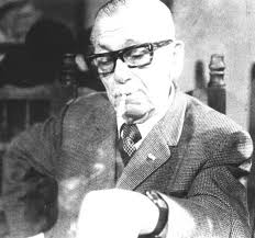 Luis Vidales.jpg