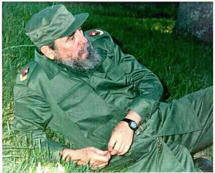 Fidel (7).jpg