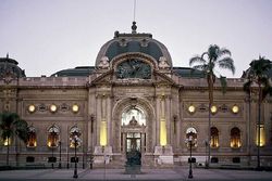 Museo Nacional de Bellas Artes de Chile.jpg