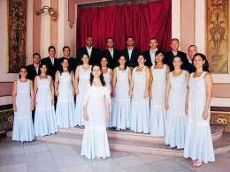 El coro Cantores de Cienfuegos.jpg