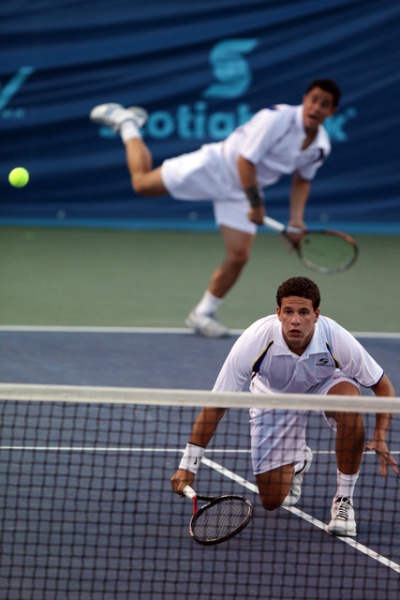 Archivo:Tenis de campo.JPG