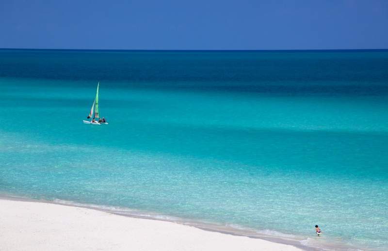 Archivo:Paraisoazulplaya.jpg