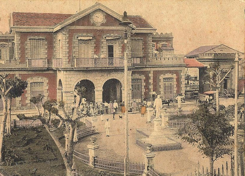 Archivo:Terminal de ferrocarriles Sagua.JPG
