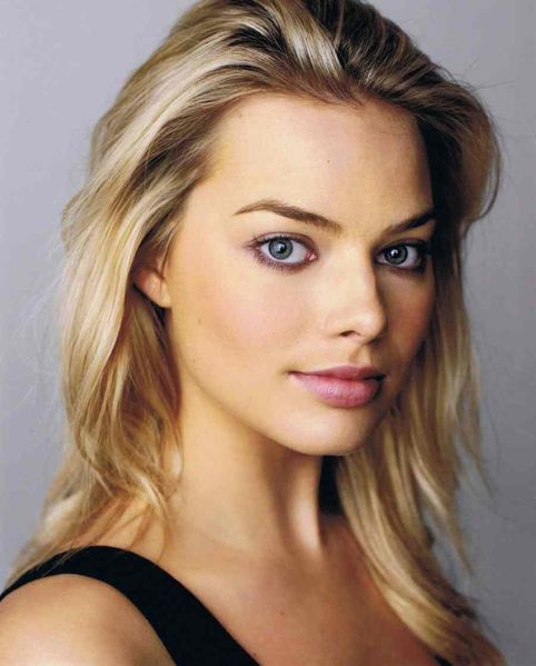 Archivo:MargotRobbie.jpg