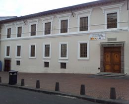 Exterior edificio Academia Ecuatoriana de la Lengua (4) 0.jpg