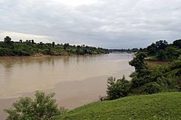 273px-Son River, Umaria district, MP, India.jpg