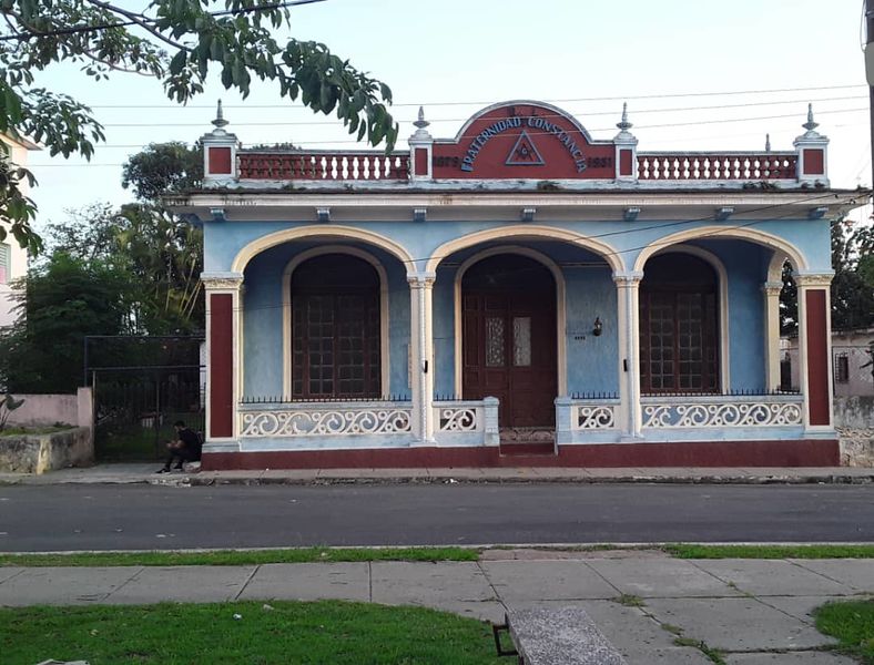 Archivo:LogiaPB.jpg