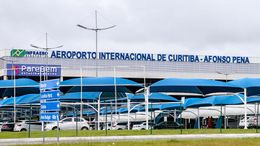 Aeropuerto Internacional Afonso Pena.jpg