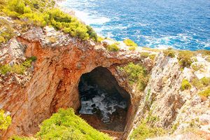 Cueva-Ulises-Isla-de-Mljet-Croacia-Dalmacia 2.jpg
