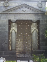 Museo Cementerio San Pedro(63)-Medellin.JPG