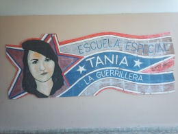 Detalle Escuela Tania La Guerrillera.JPG