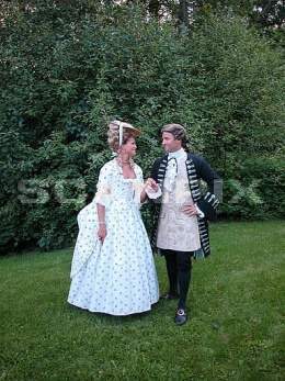 Baile Carrousel.jpg