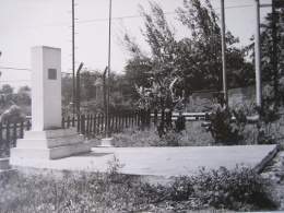 Obelisco a Héctor Infante.jpg