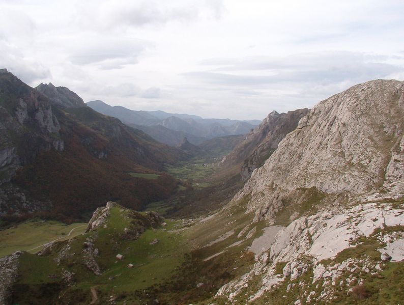 Archivo:Parque Natural de somiedo.jpg