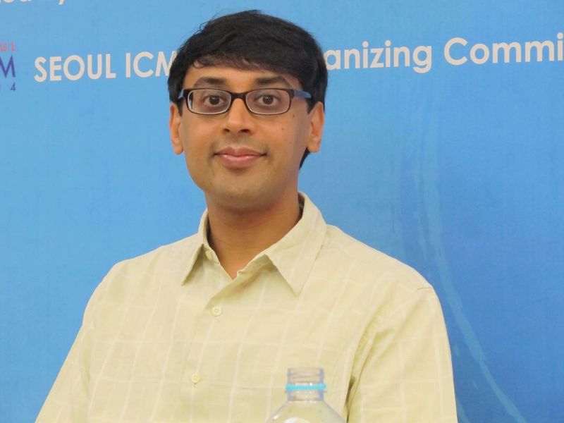 Archivo:Manjul Fields 2014.jpg