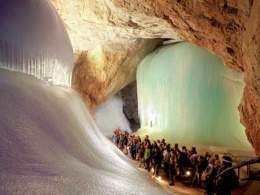 Cuevadehielo1.jpg