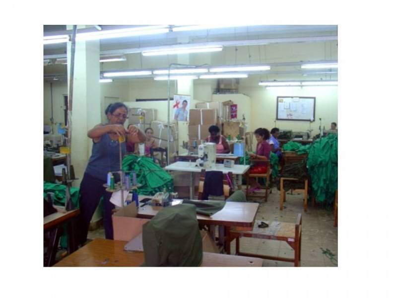 Archivo:Taller Textil de San Felipe.jpg