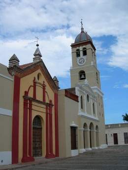 Iglesia-bayamo.jpg