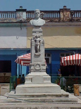 Monumento a Adolfo del castillo.JPG
