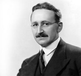 Friedrich Von Hayek (1899-1992), economista y politologo austriaco.jpg