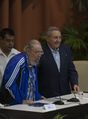 Fidel y raul castro en vii congreso del pcc.jpg