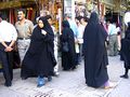 Women in shiraz 2.jpg