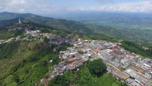 Vista aerea de belalcazar colombia.JPG