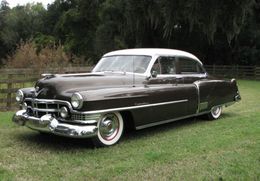 Cadillac Sixty Special 1951.jpeg