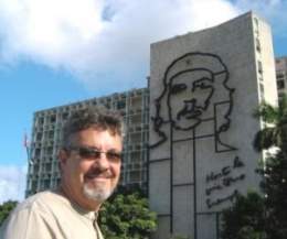 Enrique Avila-Escultura Che.jpg