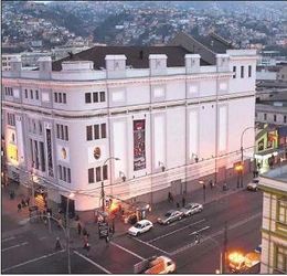 Teatro Municipal de Valparaiso, Chile1jpg.jpeg