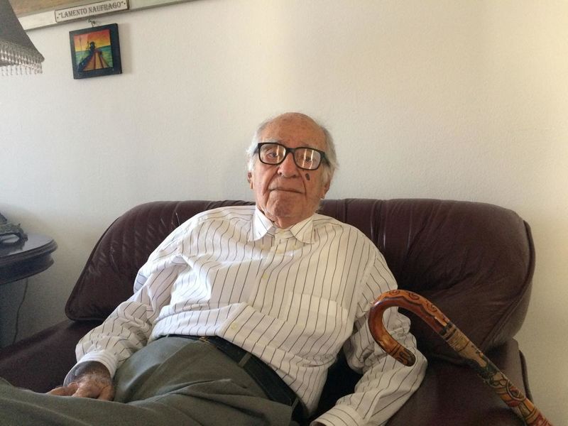 Archivo:Rafael campo miranda.jpg