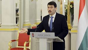 Presidente de Hungría.jpg