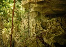 Cueva rosa la ballamesa.jpg