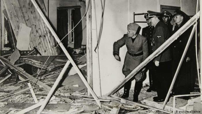 Archivo:Hitler y Mussolini.jpg