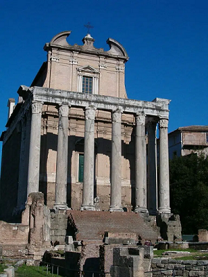 Archivo:Tempio Antonino Faustina foro romano.png